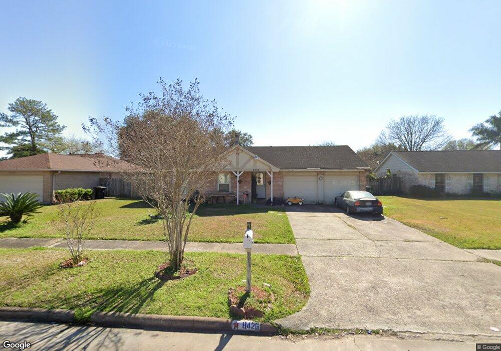 8426 Gulfwood Ln, Houston, TX 77075 - photo 1