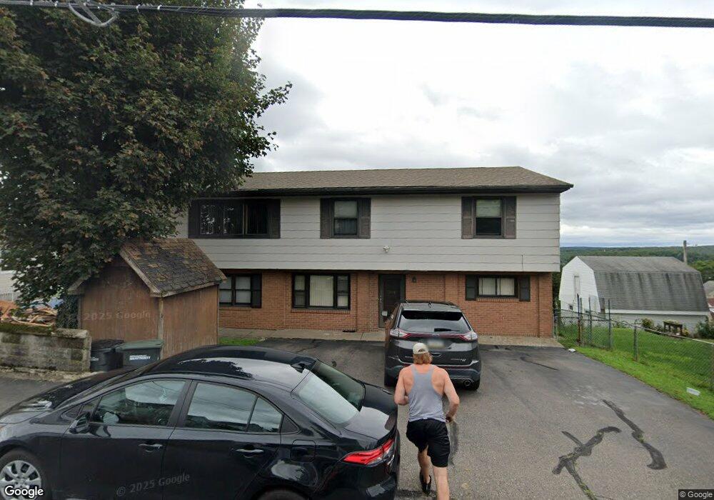 115 E 11th St, Hazleton, PA 18201 - photo 1