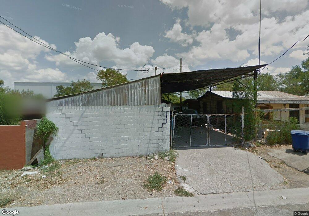 1705 Sanders Ave, Laredo, TX 78040 - photo 1