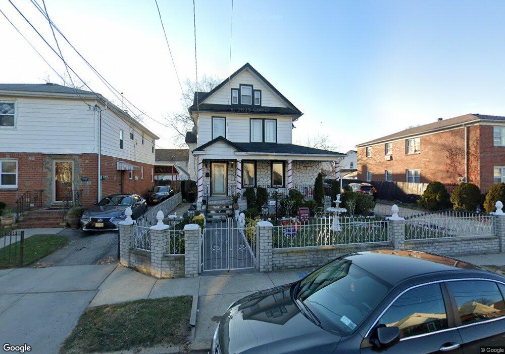 11818 179th St, Jamaica, NY 11434 - photo 1