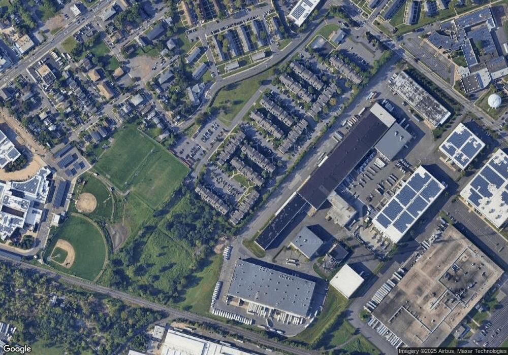 922 Edpas Rd, New Brunswick, NJ 08901 - photo 1