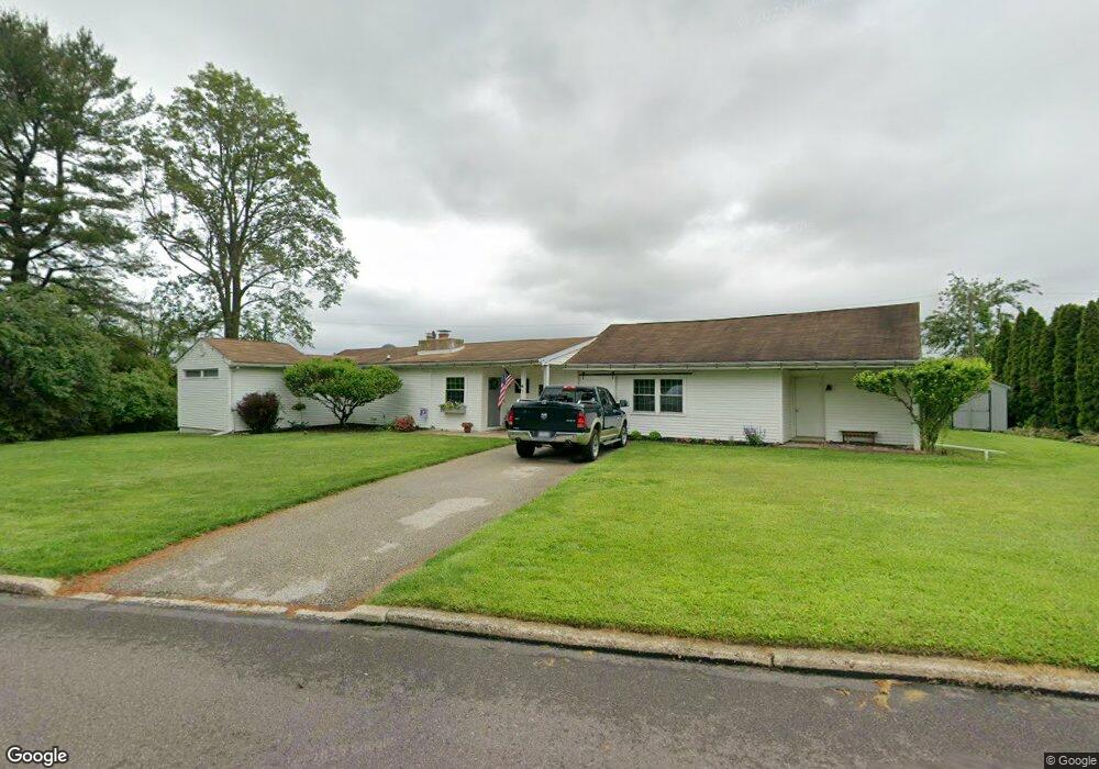 4128 Fountain Green Rd, Lafayette Hill, PA 19444 - photo 1