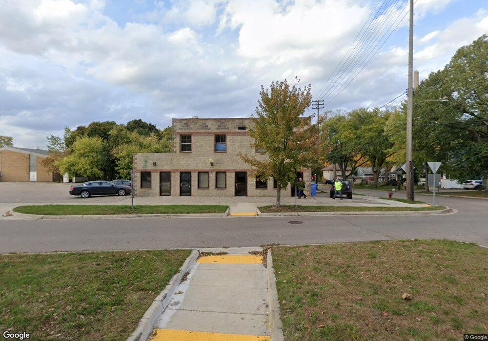 700 W Barnes Ave unit B, Lansing, MI 48910 - photo 1