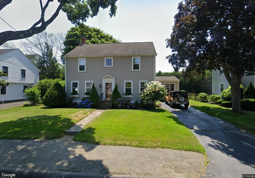 16 Robert Rd, Marblehead, MA 01945 - photo 1