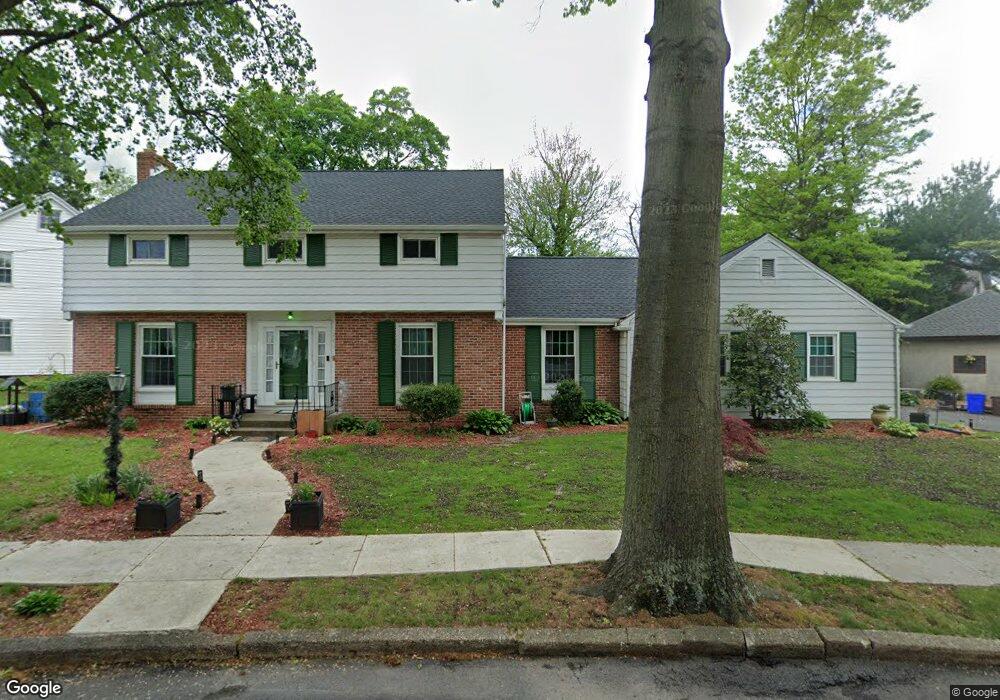 207 Briar Hill Ln, Woodbury, NJ 08096 - photo 1