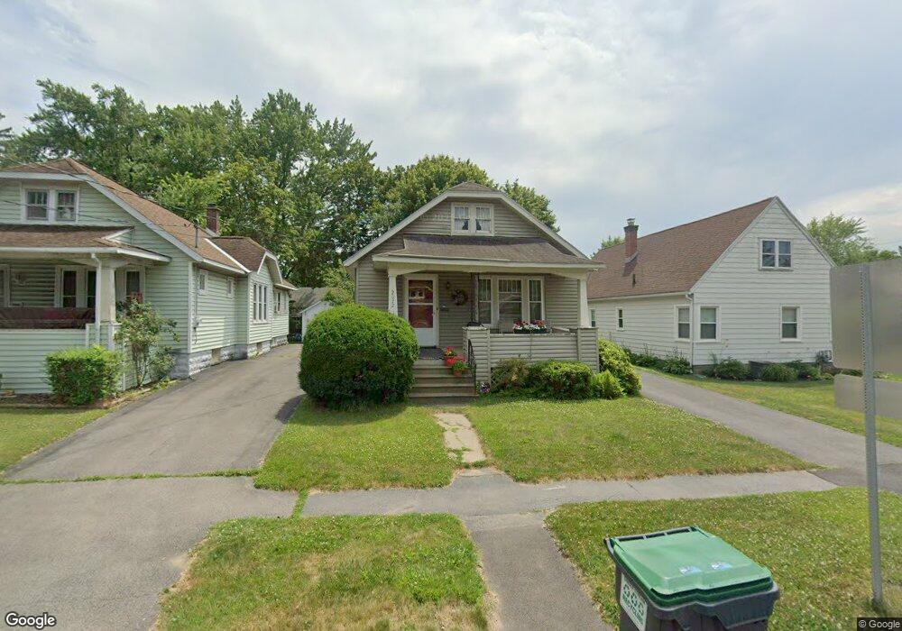 2072 The Plaza, Schenectady, NY 12309 - photo 1