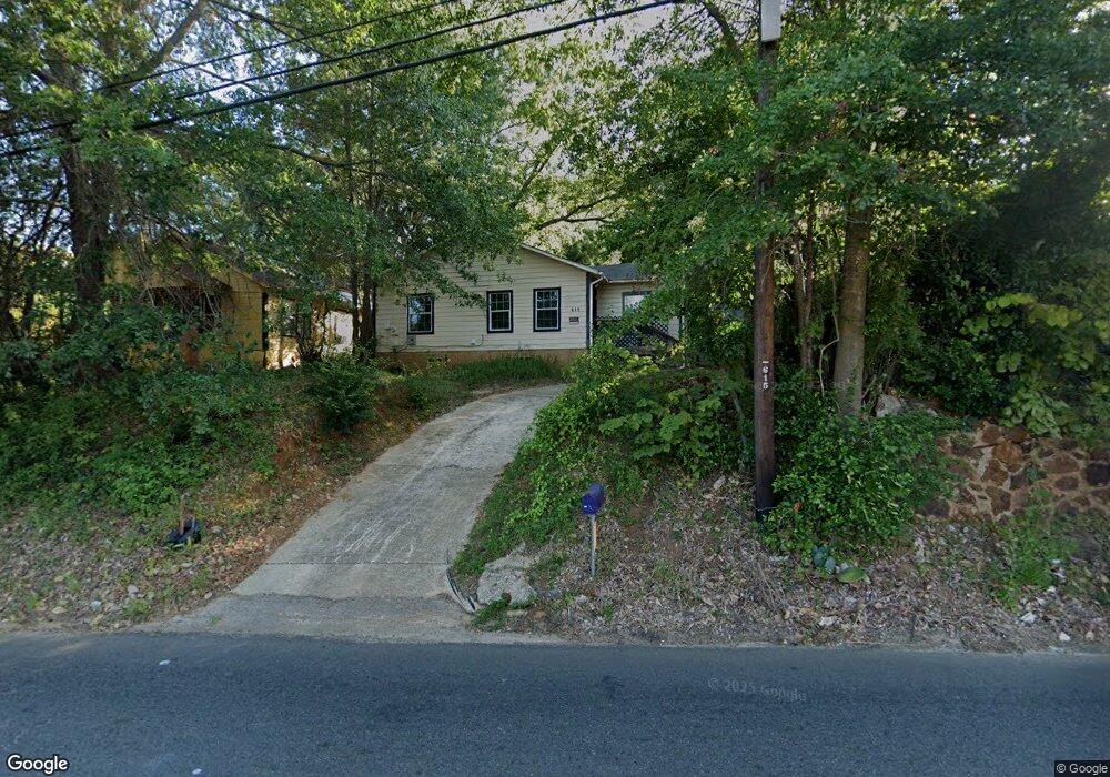 615 S Shawnee St, Nacogdoches, TX 75961 - photo 1