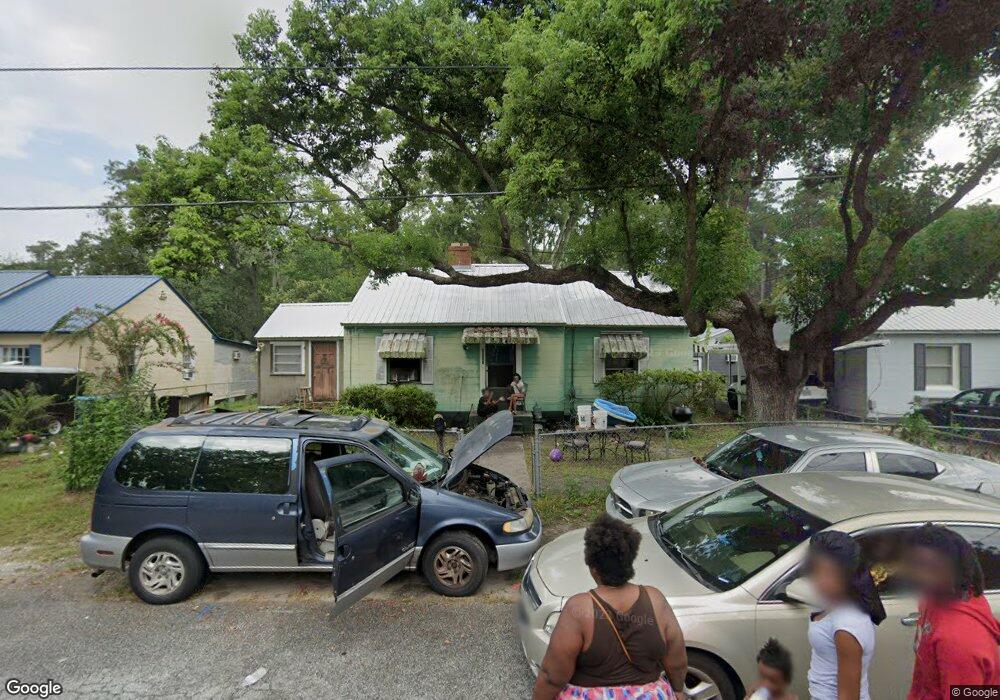 2141 Cate St, Brunswick, GA 31520 - photo 1