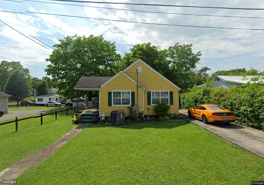 105 Charles St, Shelbyville, TN 37160 - photo 1