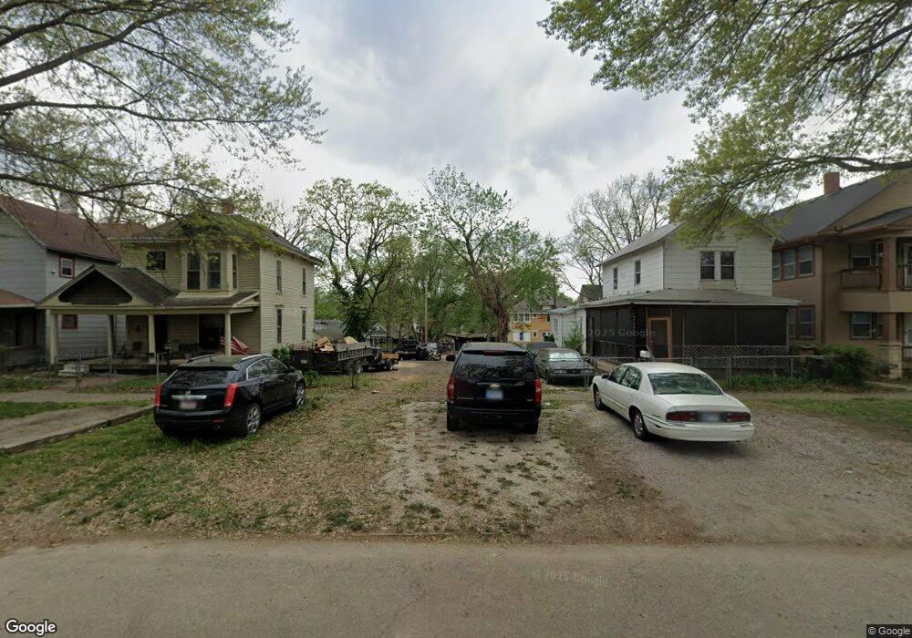 307 SW Tyler St, Topeka, KS 66603 - photo 1