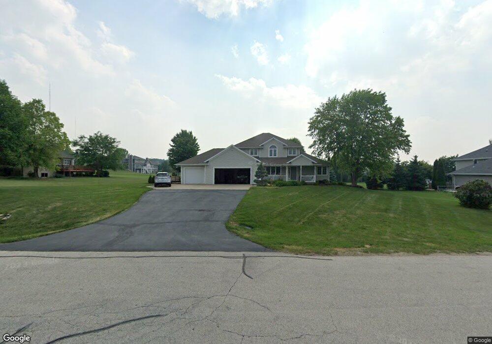 1730 Spring Hills Ln, de Pere, WI 54115 - photo 1