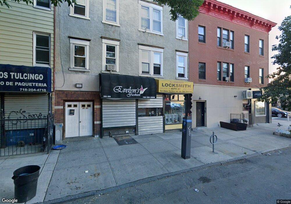 3095 41st St, Long Island City, NY 11103 - photo 1