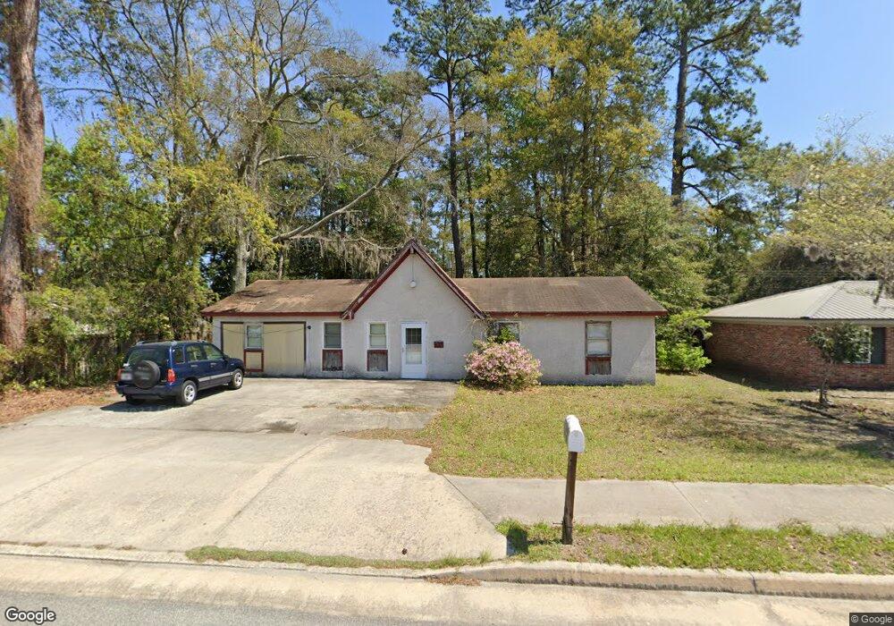 7204 Skidaway Rd, Savannah, GA 31406 - photo 1