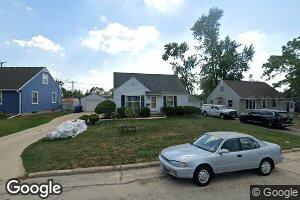 1247 Golfview Dr NE, Cedar Rapids, IA 52402