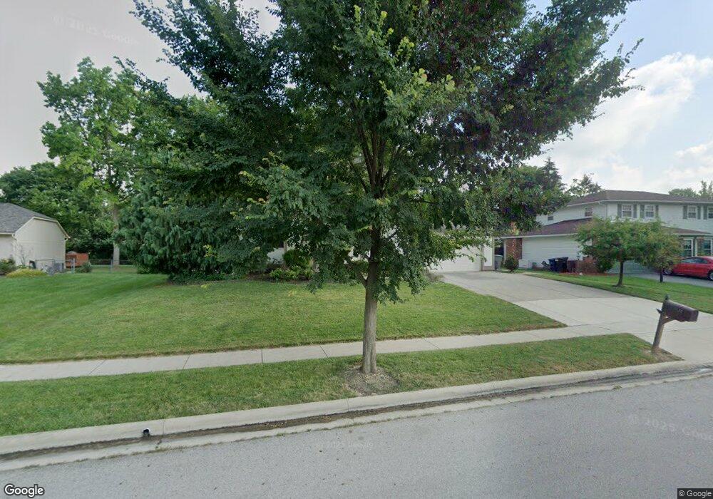 1566 Lorraine Ave, Columbus, OH 43235 - photo 1