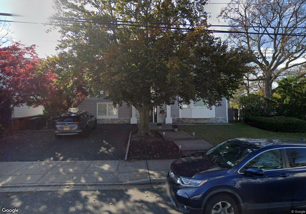 253 Narrow Ln, Woodmere, NY 11598 - photo 1