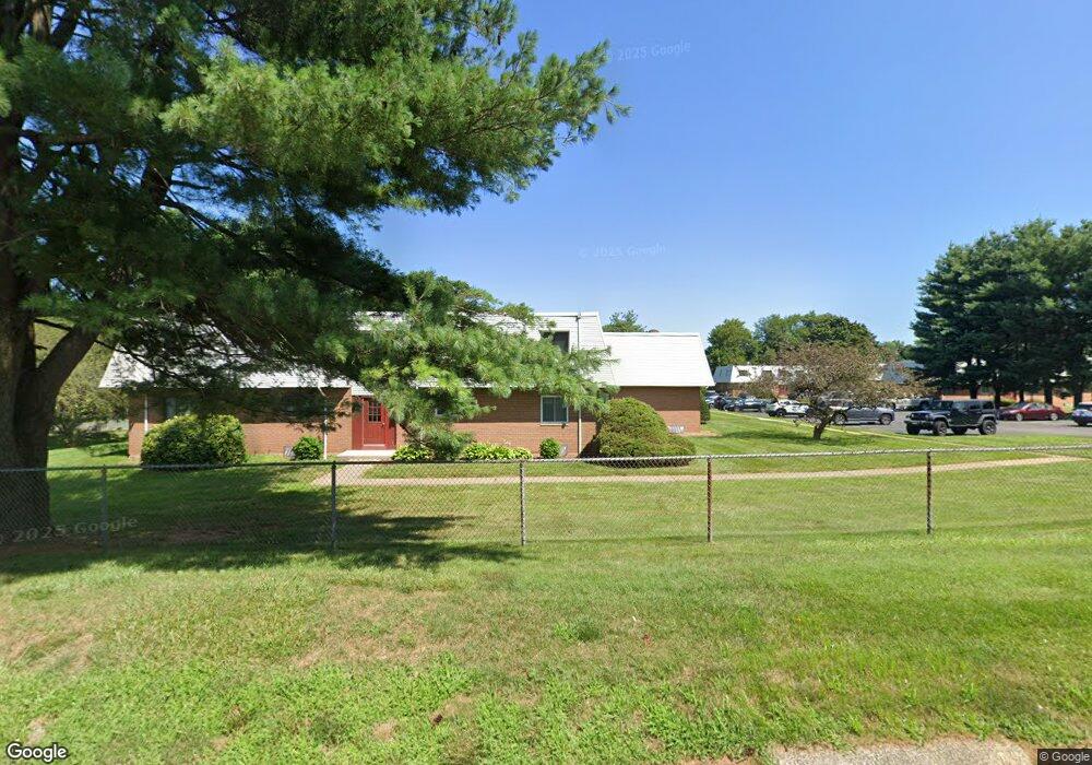 232 Richard St unit 1, Newington, CT 06111 - photo 1