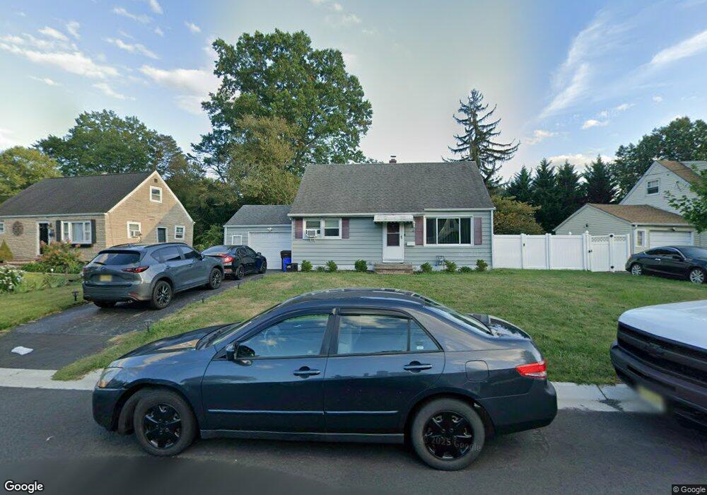 21 Wilcox Rd, New Brunswick, NJ 08901 - photo 1