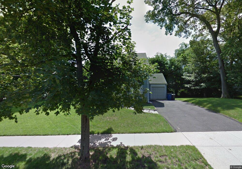 173 Lawncrest Rd, New Haven, CT 06515 - photo 1