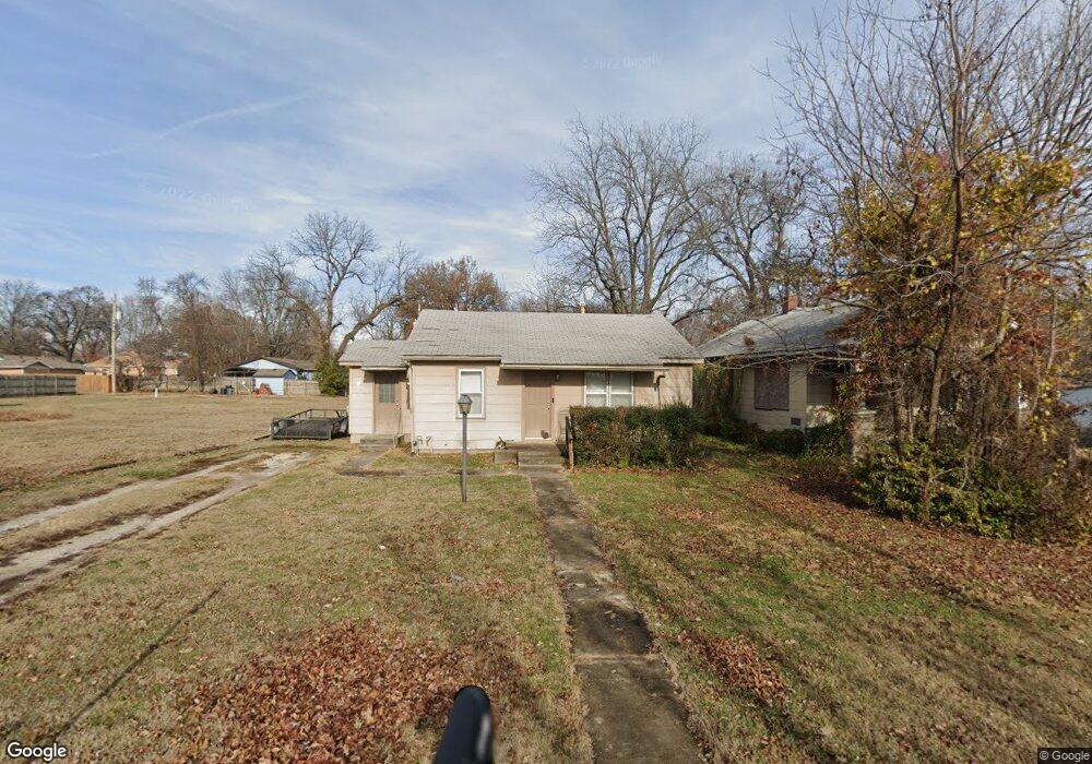 1409 Wilson Ave, Parsons, KS 67357 - photo 1