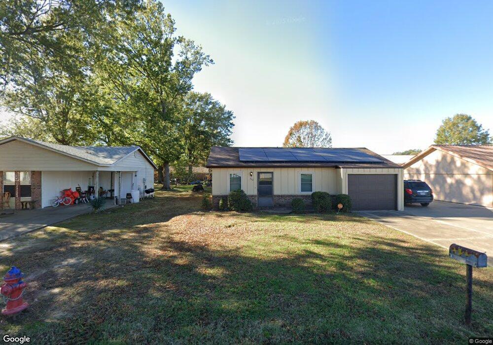 1703 N Lowe St, Stuttgart, AR 72160 - photo 1