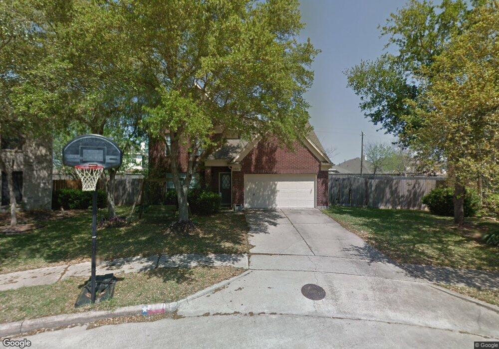 3901 Cedarwood Dr, Pearland, TX 77584 - photo 1