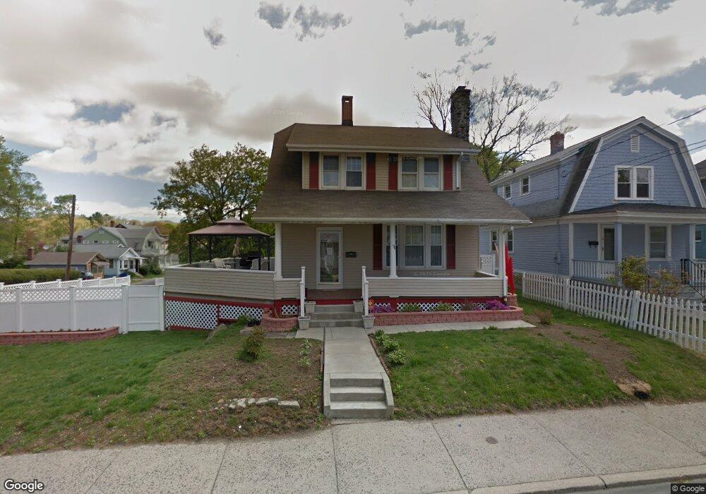 136 Clinton St, Waterbury, CT 06710 - photo 1