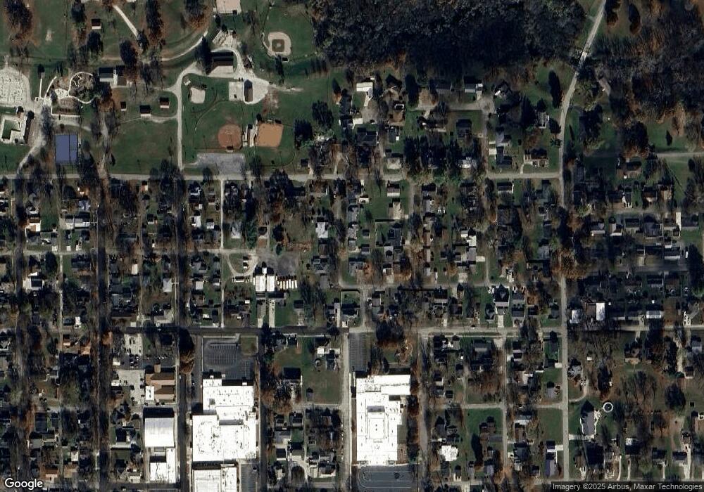 1306 7th St, Covington, IN 47932 - photo 1