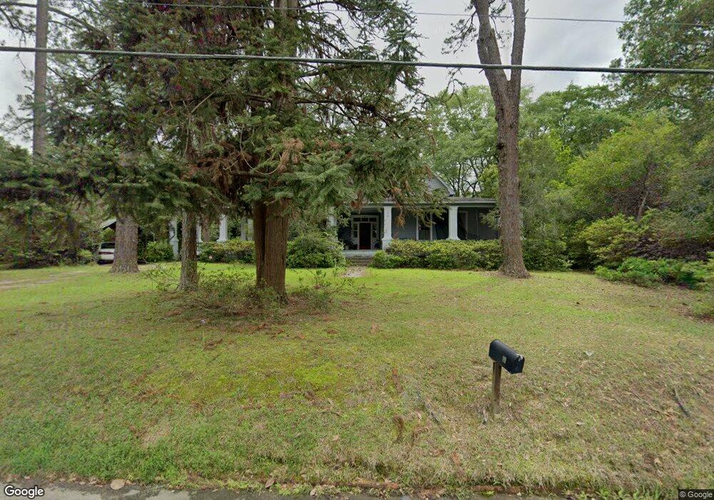 10 13th Ave SE, Moultrie, GA 31768 - photo 1