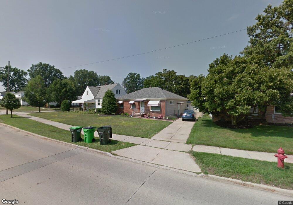 1546 Rush Rd, Wickliffe, OH 44092 - photo 1