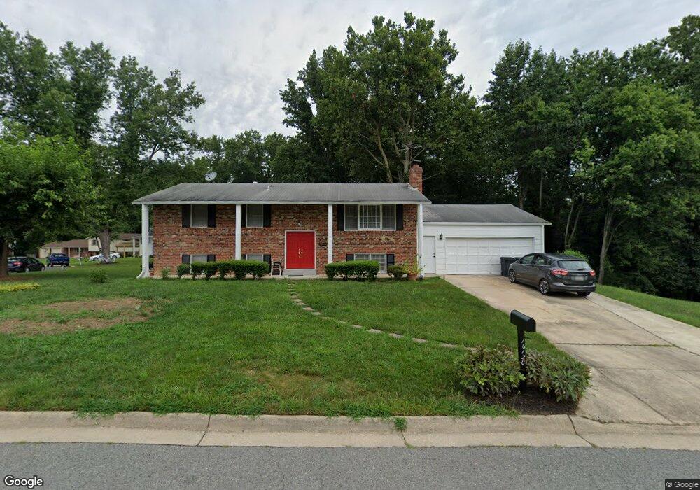 16120 Kenny Rd, Laurel, MD 20707 - photo 1