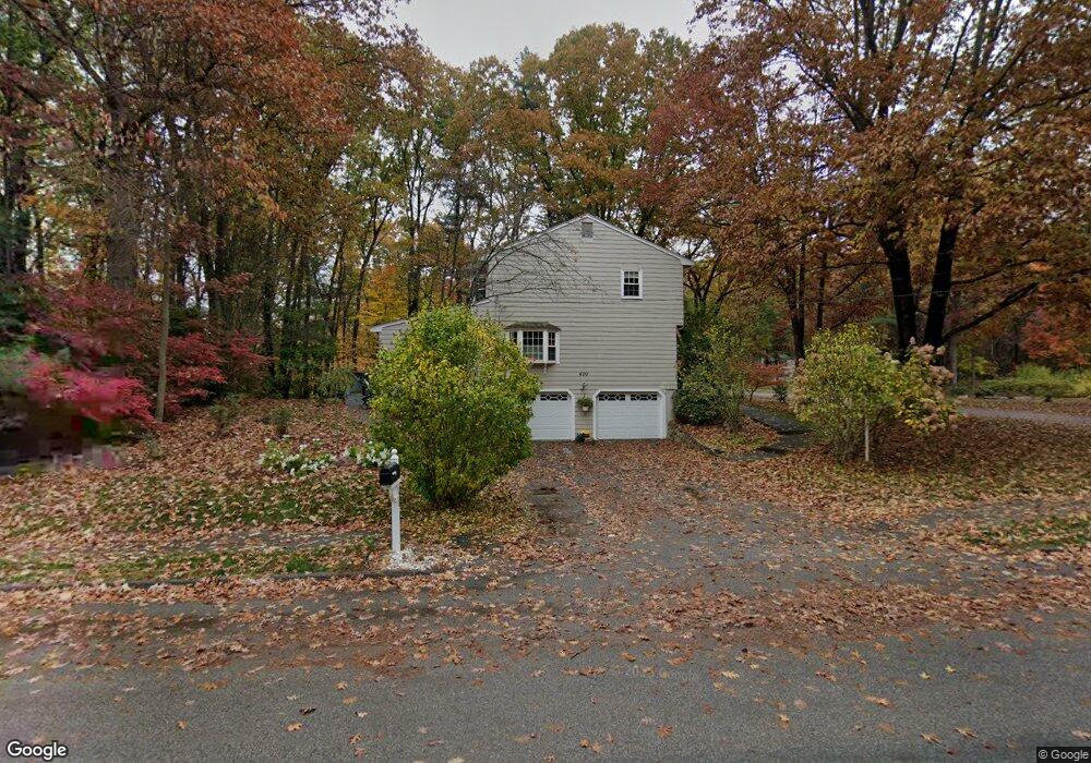420 Beverly Rd, Franklin, MA 02038 - photo 1