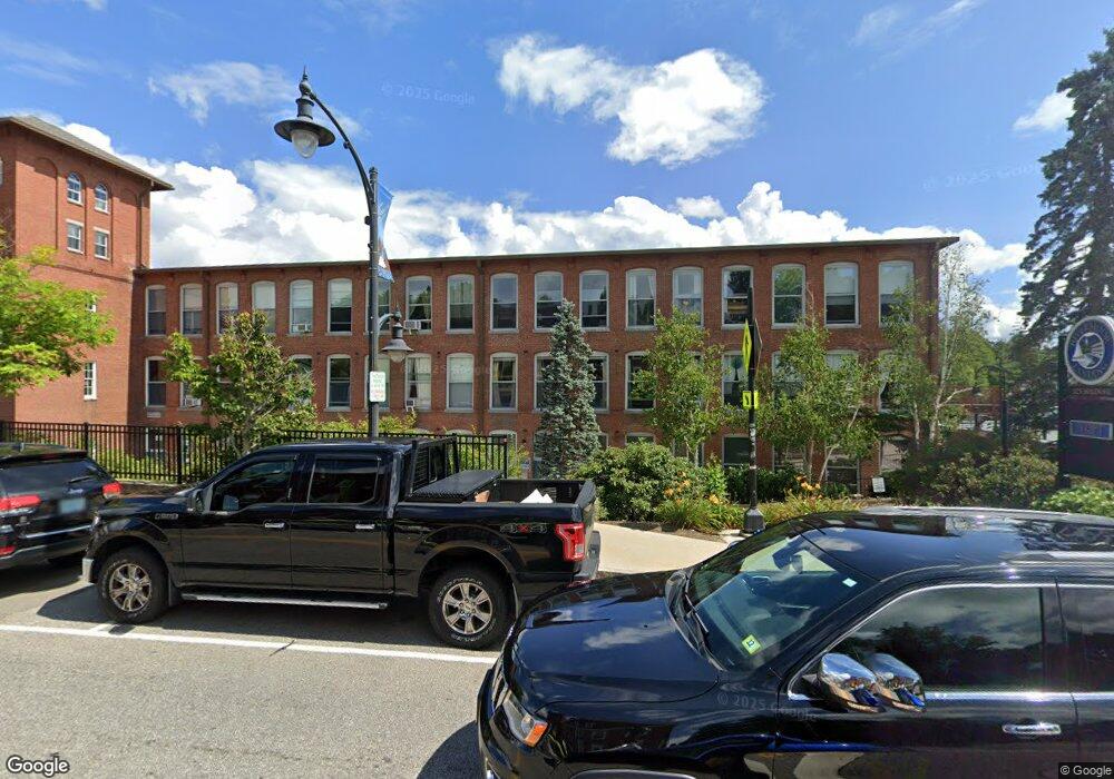 Rivermoor Landing unit 65, Newmarket, NH 03857 - photo 1