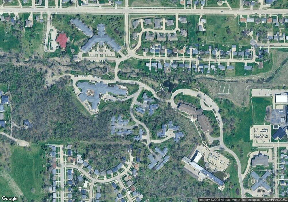 1413 Brendel Hill Dr NW, Cedar Rapids, IA 52405 - photo 1