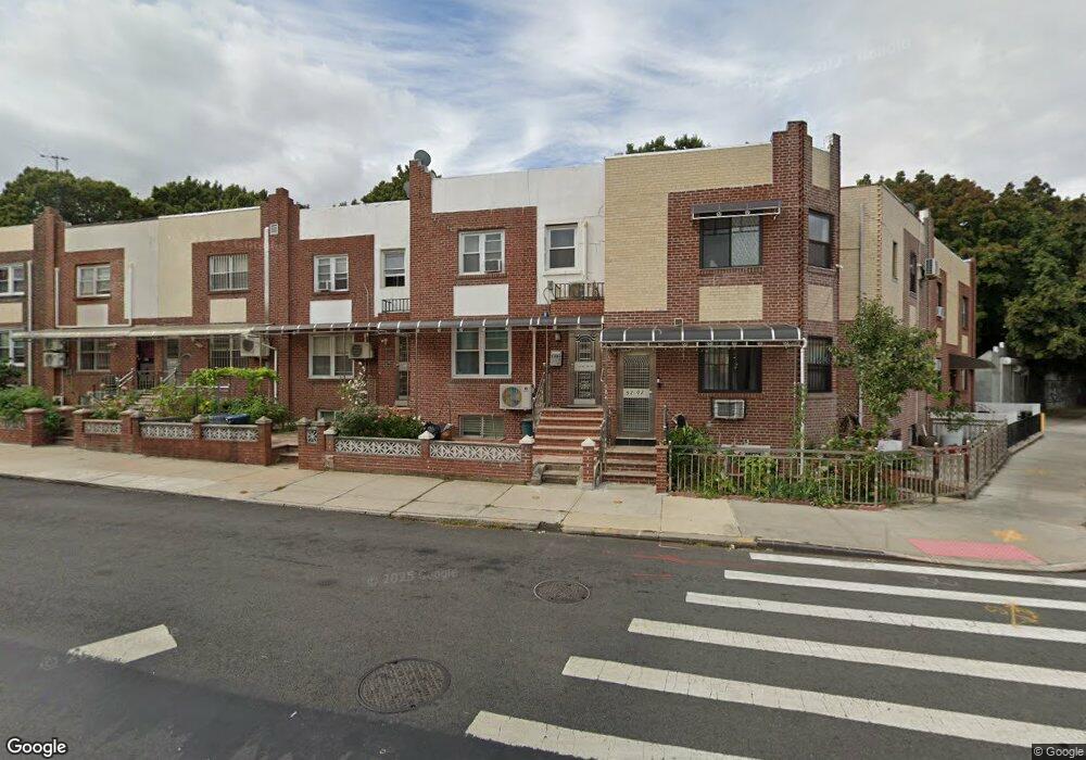 5204 79th St, Elmhurst, NY 11373 - photo 1