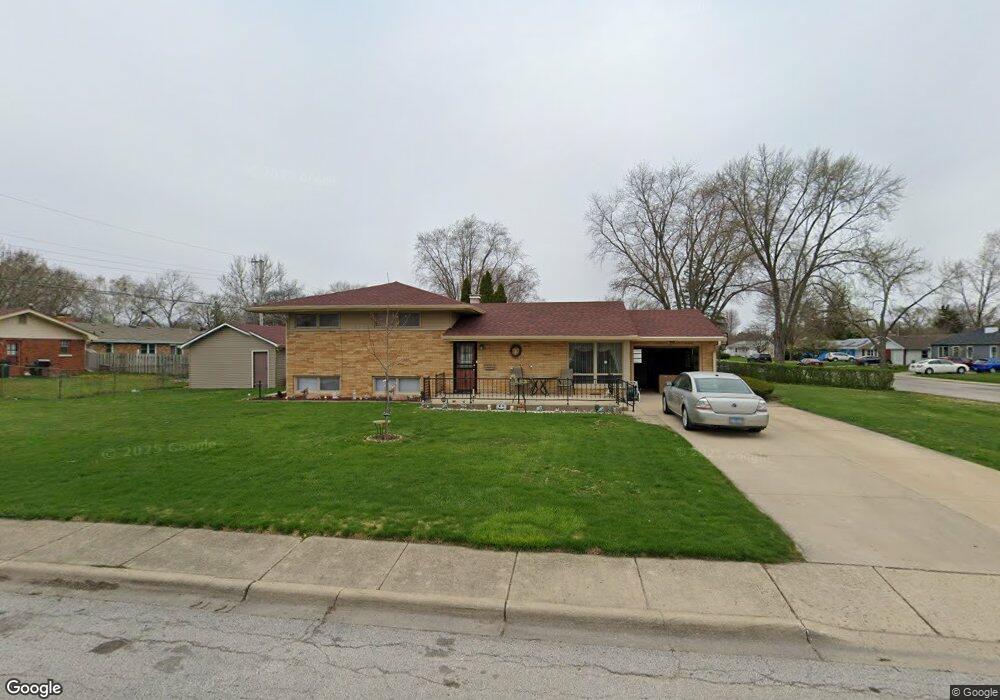 1031 New Haven Ave, Aurora, IL 60506 - photo 1