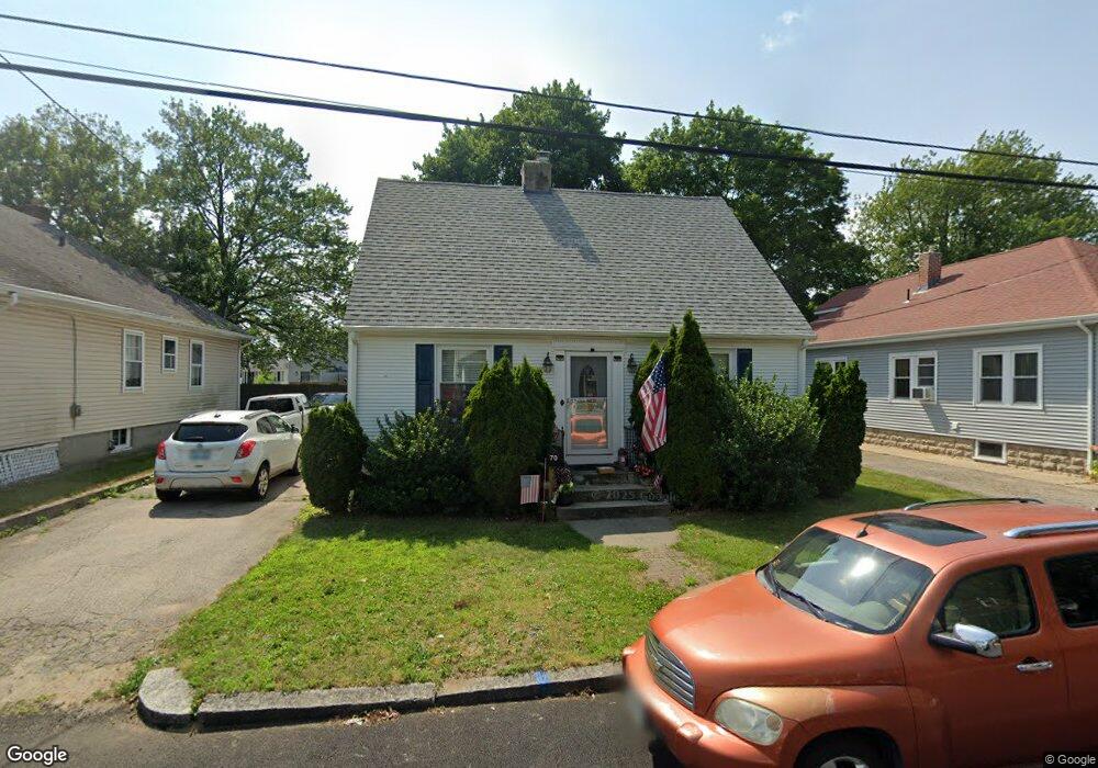 70 Hazel St, Pawtucket, RI 02860 - photo 1