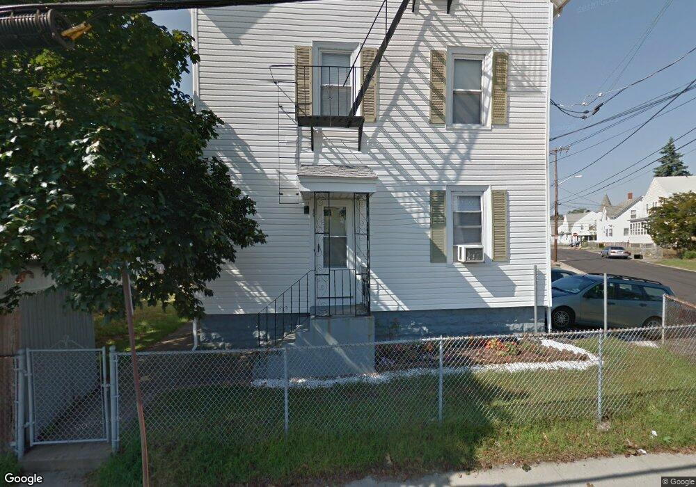 60 Columbia Ave, Pawtucket, RI 02860 - photo 1