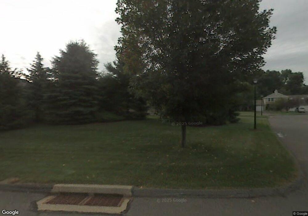 1701 Meadowview Dr, East Windsor, CT 06088 - photo 1