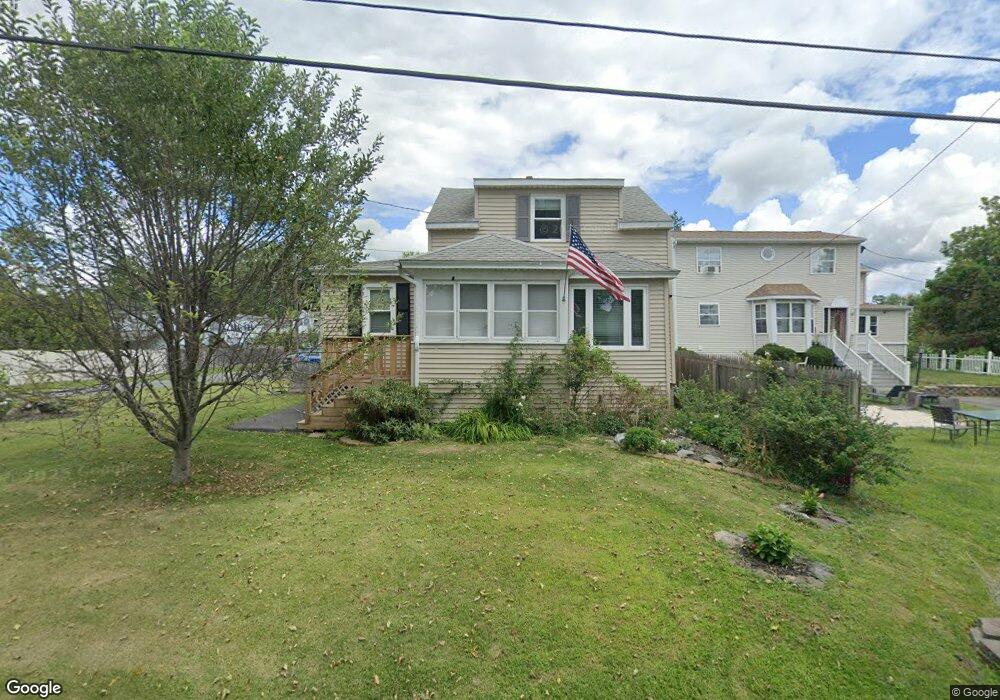 14 Oregon Ave, Rensselaer, NY 12144 - photo 1