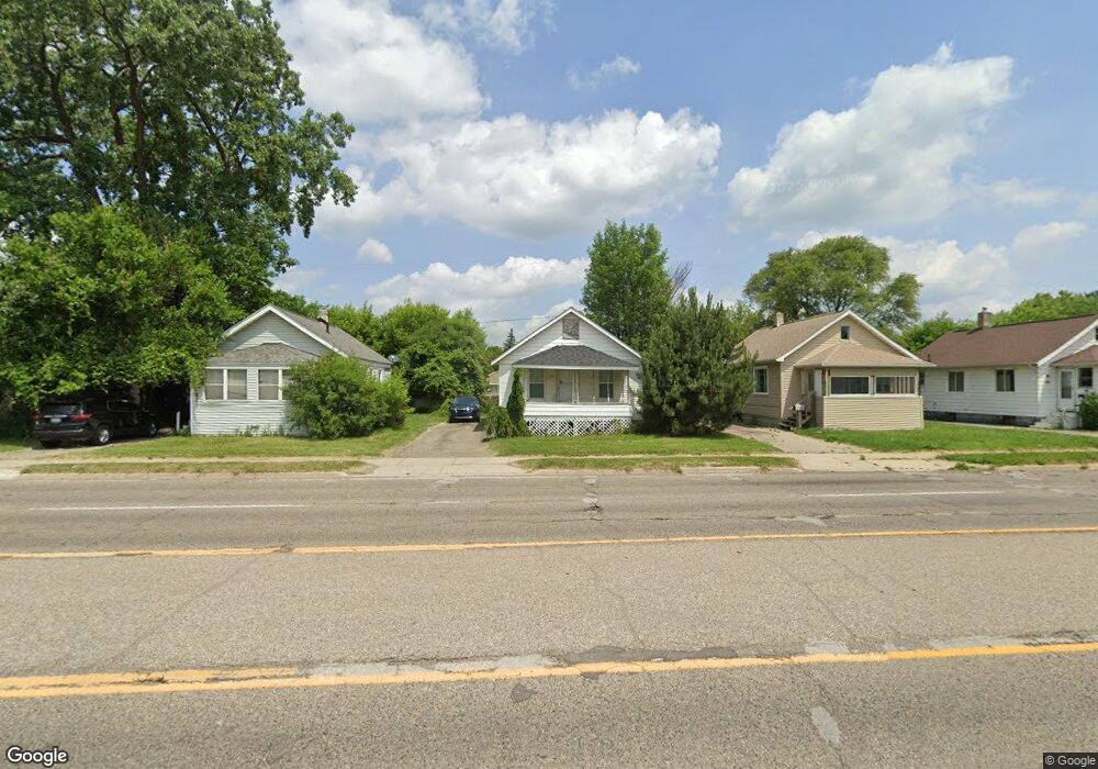 3525 Davison Rd, Flint, MI 48506 - photo 1