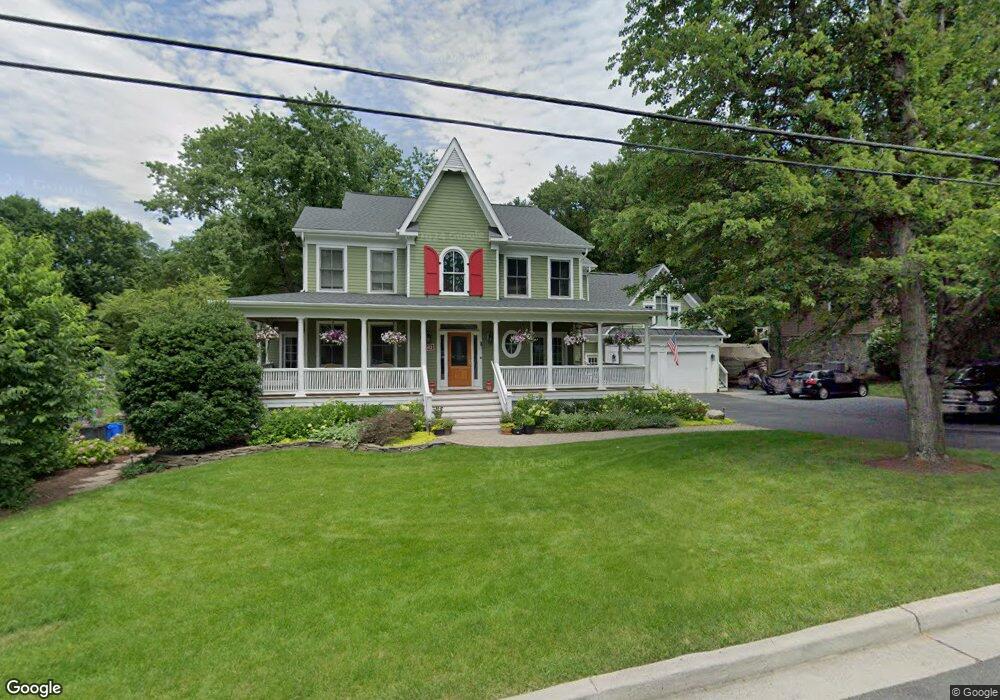 602 Spring St SE, Vienna, VA 22180 - photo 1