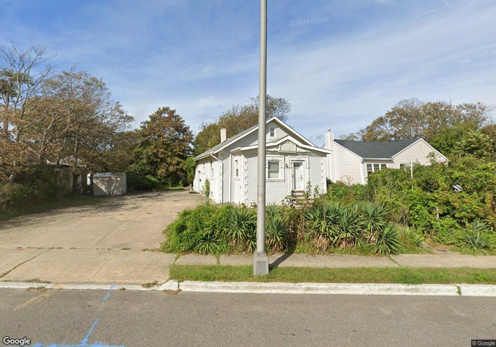 336 Ocean Blvd unit Front House Rental, Long Branch, NJ 07740 - photo 1