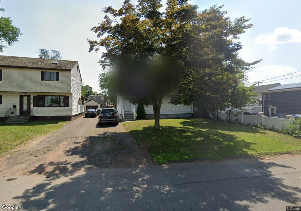 172 Kenneth St, East Haven, CT 06512 - photo 1