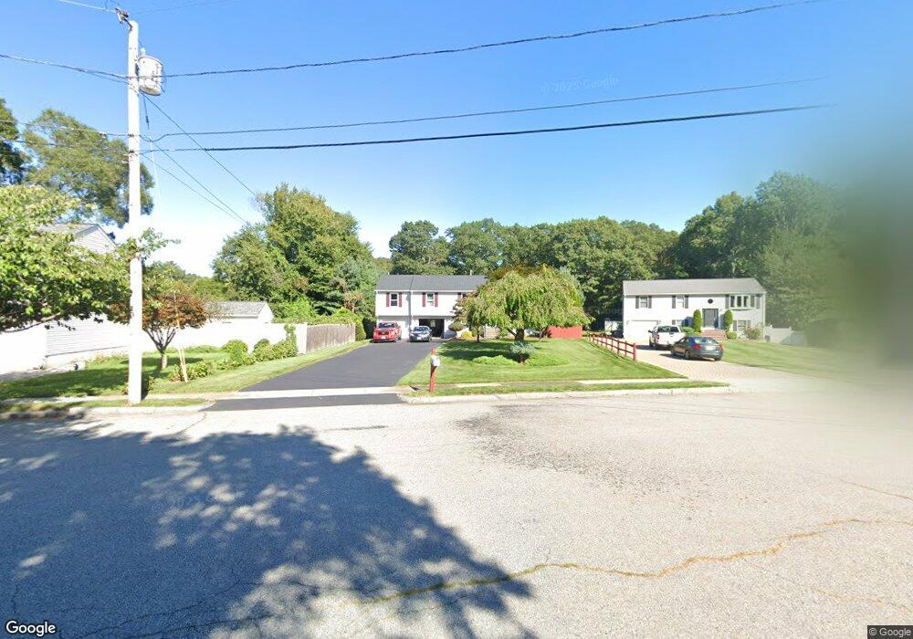 6 Leigh Ln, Riverside, RI 02915 - photo 1