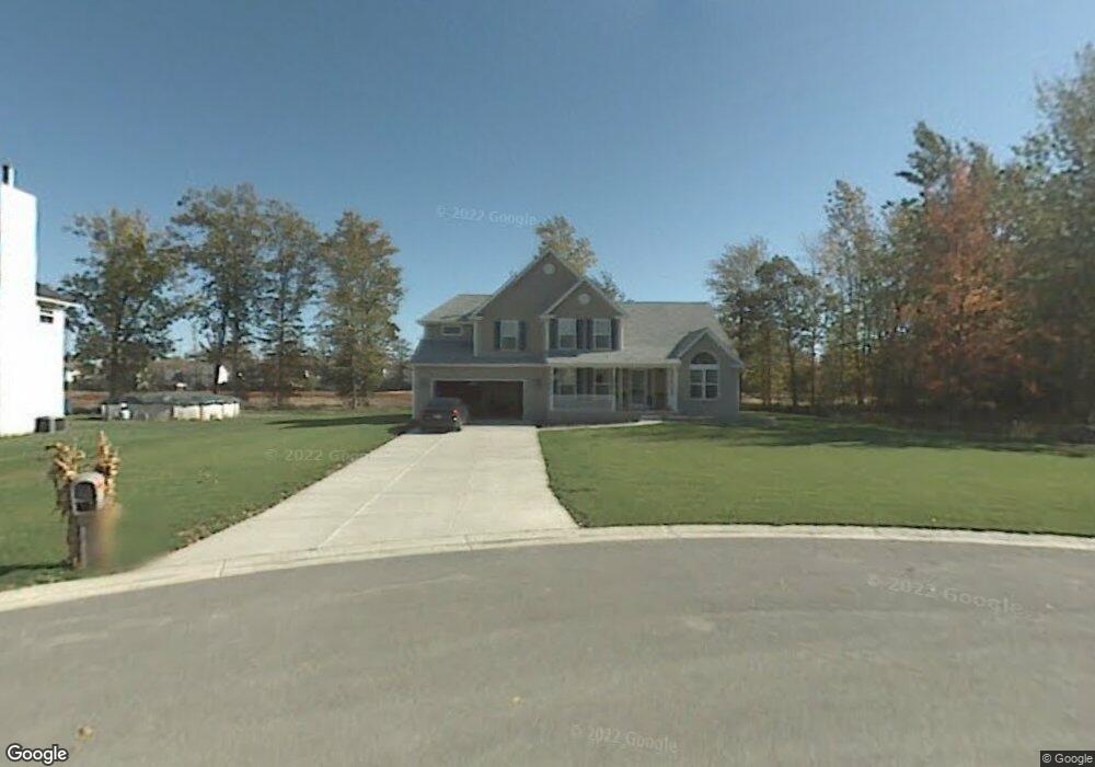 7377 Erica Ln, North Tonawanda, NY 14120 - photo 1