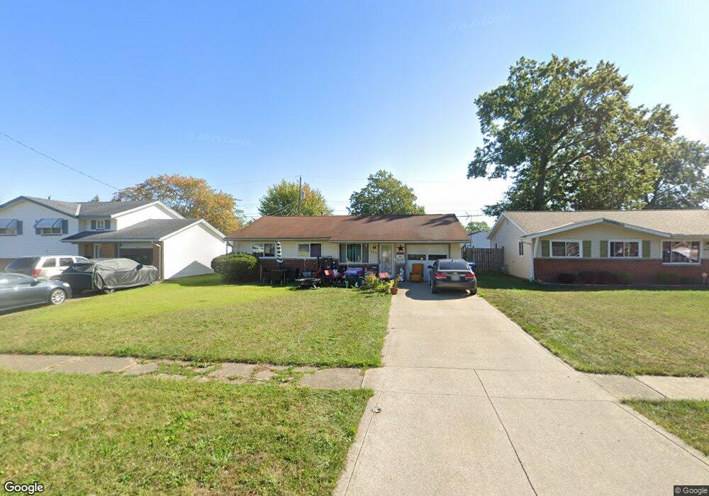 4613 Meadow Ln, Lorain, OH 44055 - photo 1