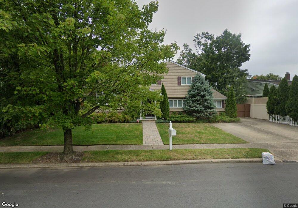 296 Winifred Dr, Totowa, NJ 07512 - photo 1