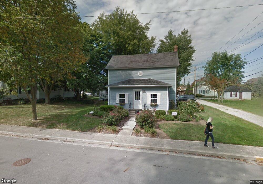 355 W Franklin St, Berne, IN 46711 - photo 1