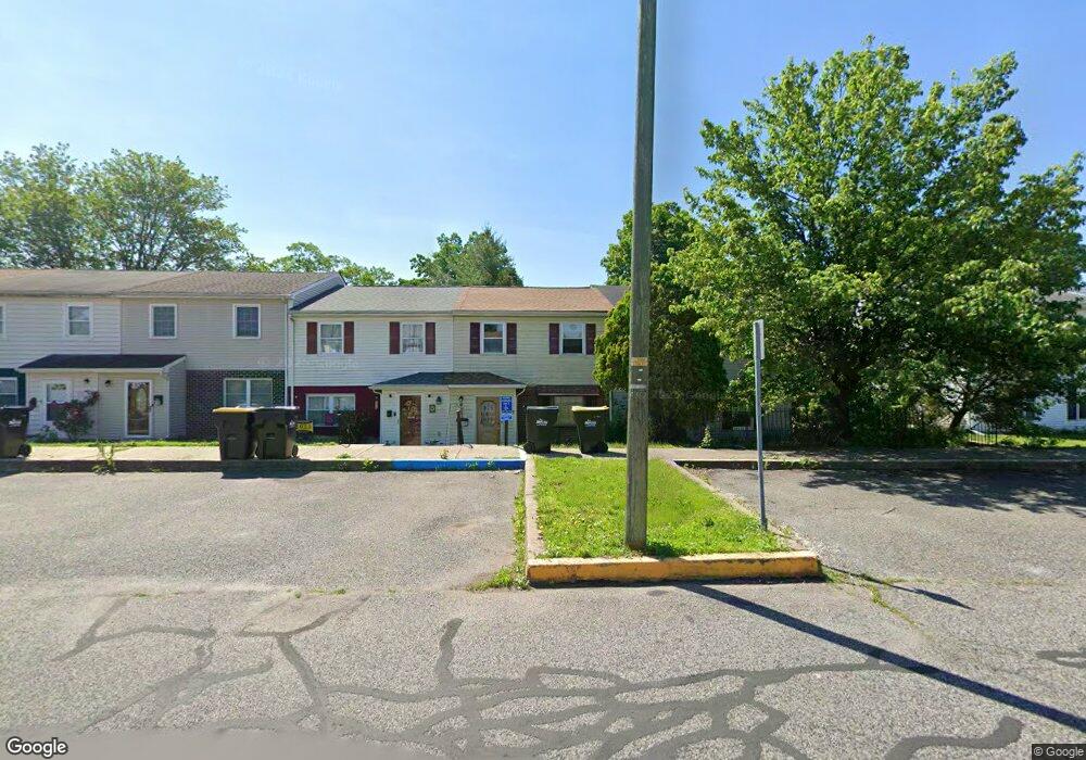 614 Hamilton Rd, East Greenville, PA 18041 - photo 1